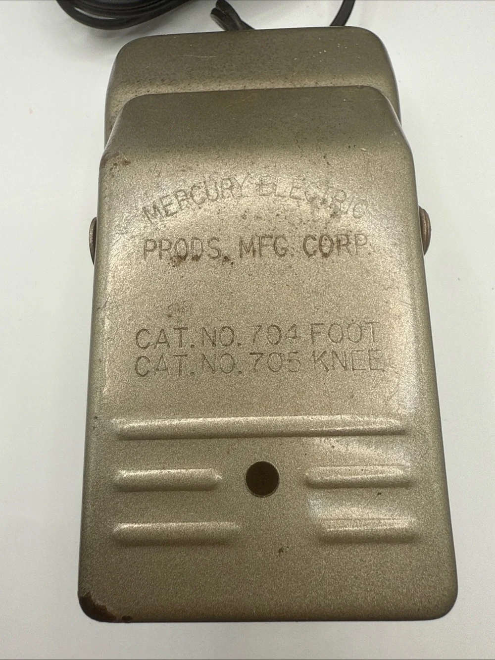 Vintage Foot/Knee Controller Pedal - Metallic Beige foot 704 knee 705